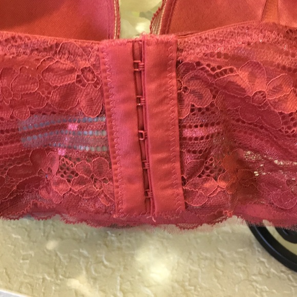 NWT Daisy Fuentes push-up bra - Picture 5 of 6